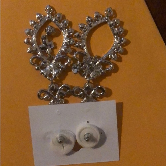 Rhinestone headband and matching earrings - Picture 6 of 7